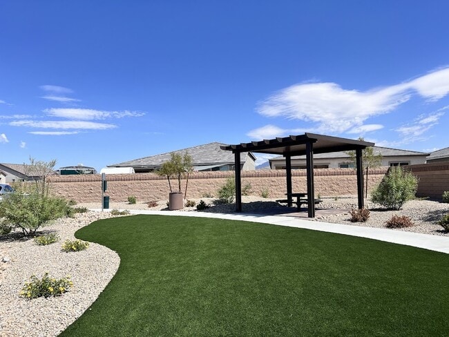 Building Photo - 5060 Serene Skies St