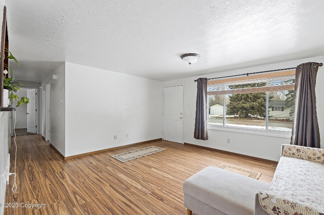 Foto del edificio - 312 E Laramie St
