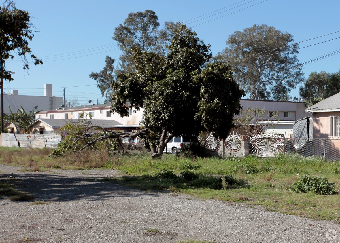 Foto del edificio - 4832 Live Oak St