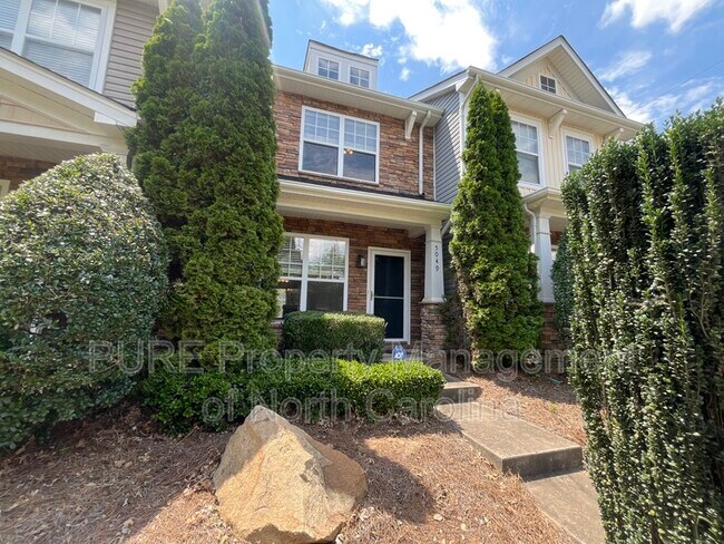 Foto del edificio - 5049 Prosperity Church Road