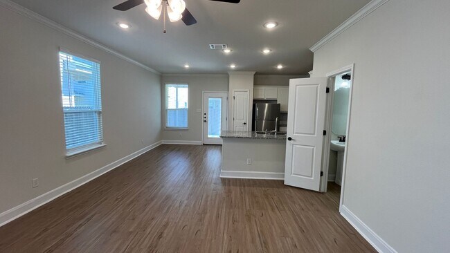 Photo - Lynwood Village Townhome - Move-in Ready