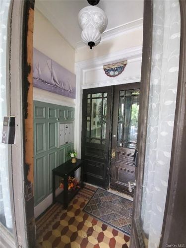 Foto del edificio - 798 E 161 St
