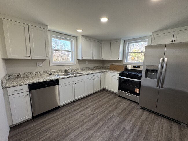 Foto del edificio - 122 N Vine St