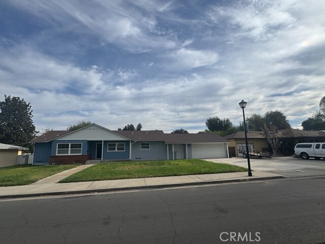 Building Photo - 3679 Crowell Ave