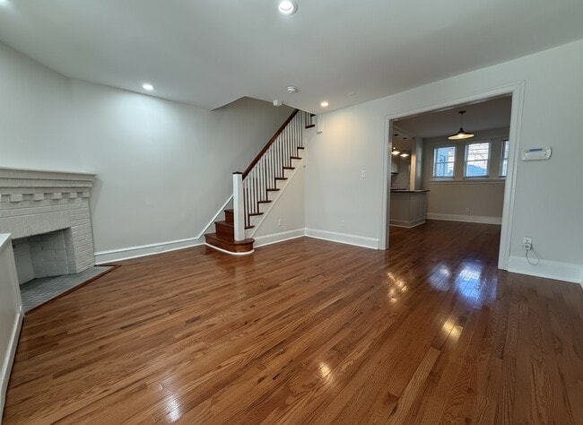 Building Photo - 51 E Montana-