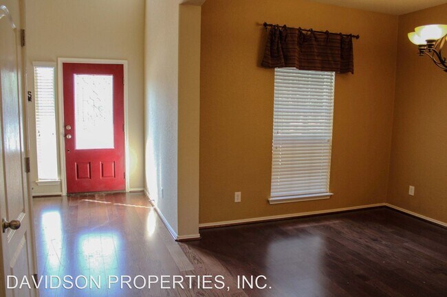 Foto del edificio - 5 br, 3.5 bath House - 3418 Alonzo Fields