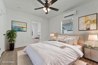 Building Photo - 3019 Florida St