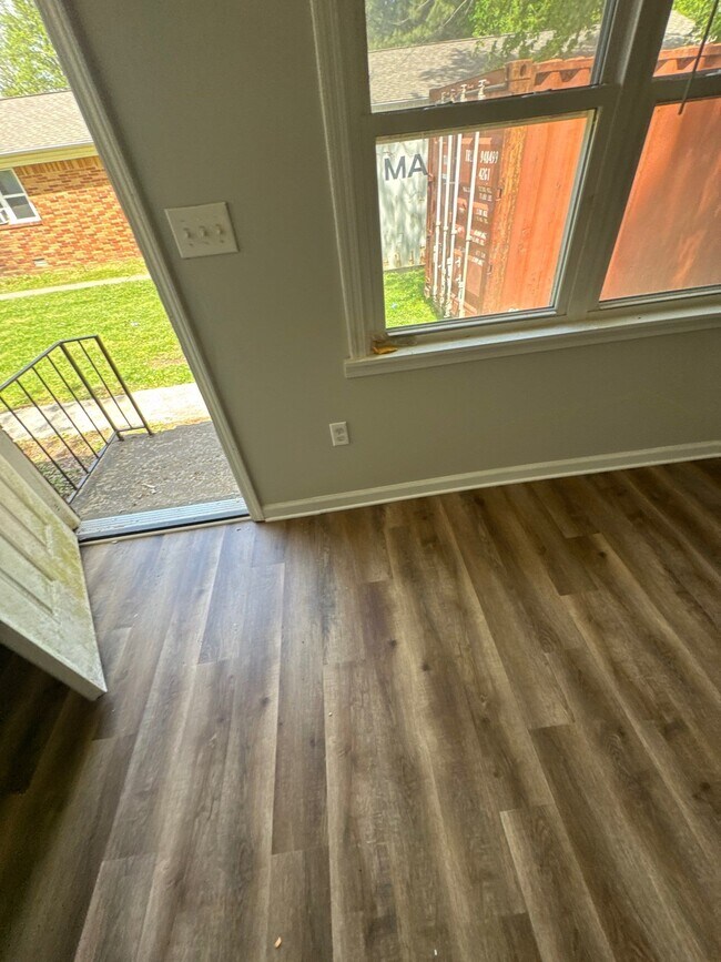 Foto del edificio - 811 Scott St