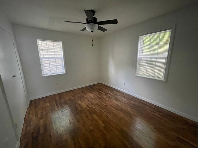 Building Photo - 964 Blythe St