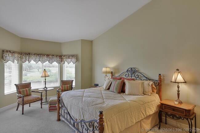 Foto del edificio - 392 Spyglass Way