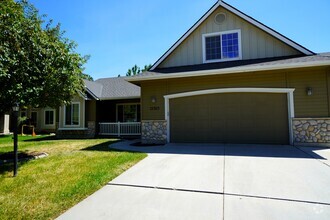 Building Photo - 12303 W Abram Dr