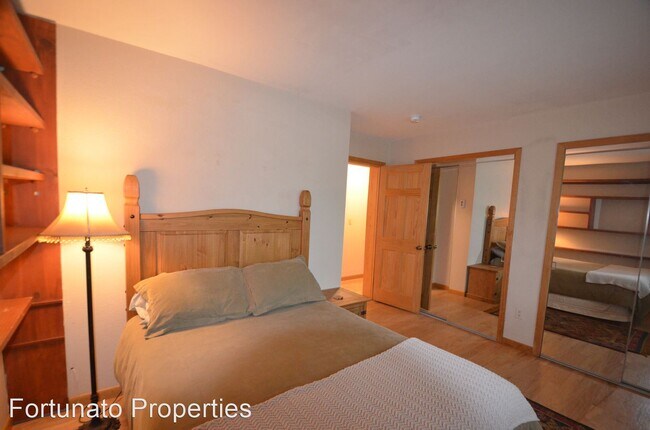 Foto del edificio - 3 br, 2 bath House - 217 Lake View Circle E