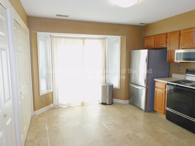 Foto del edificio - 621 Walker Ave