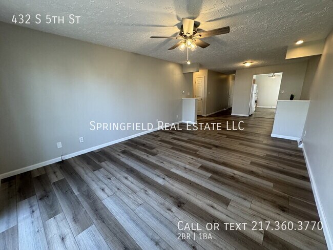 Foto del edificio - 432 S 5th St