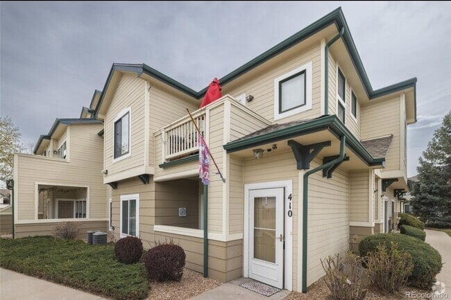 Building Photo - 8707 E Florida Ave