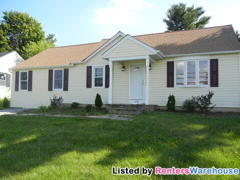 Primary Photo - 1245 Old Westminster Pike