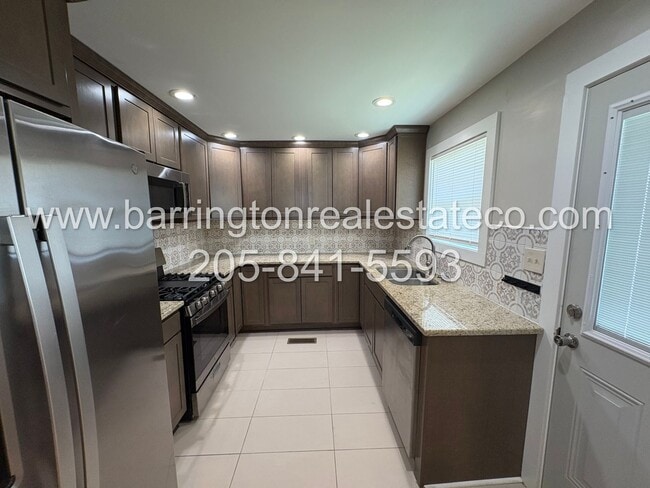 Foto del edificio - 1733 28th St N