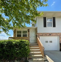 Building Photo - 1711 Rockingham Dr