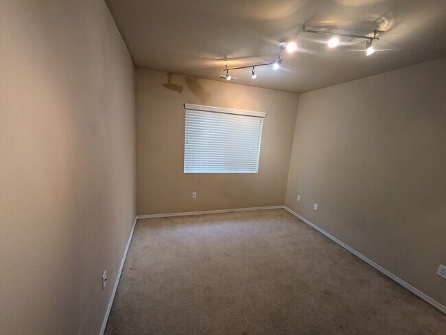 Foto del edificio - 7608 Traditions Ave NE