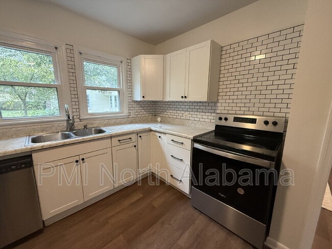 Foto del edificio - 2024 1st St SW