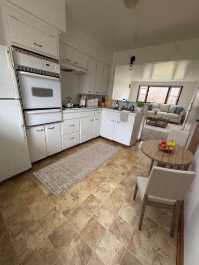 Foto del edificio - 112 N Brewer Dr