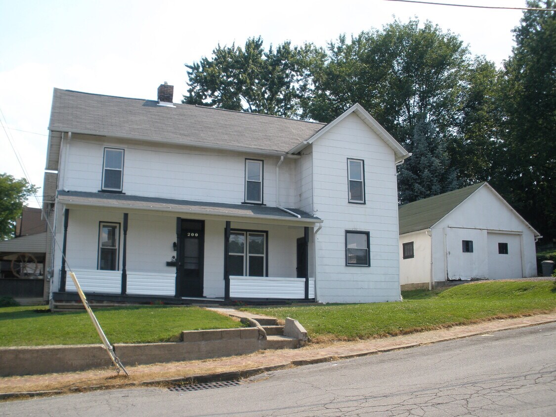 200 Cleveland St, Butler, PA 16001 House Rental in Butler, PA
