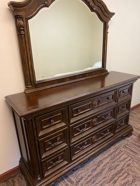 Building Photo - 112 W Main St