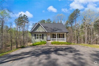 Building Photo - 230 Grand Oak Ln