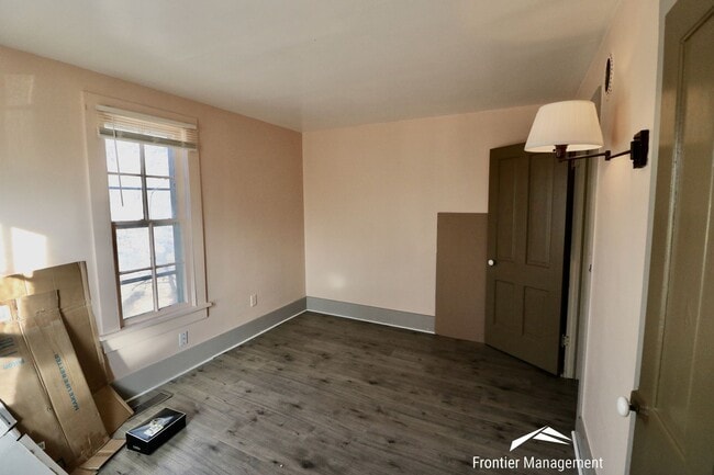 Building Photo - Affordable Three Bedroom Home