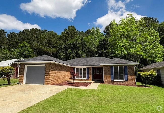 Building Photo - 2251 Birchwood Dr