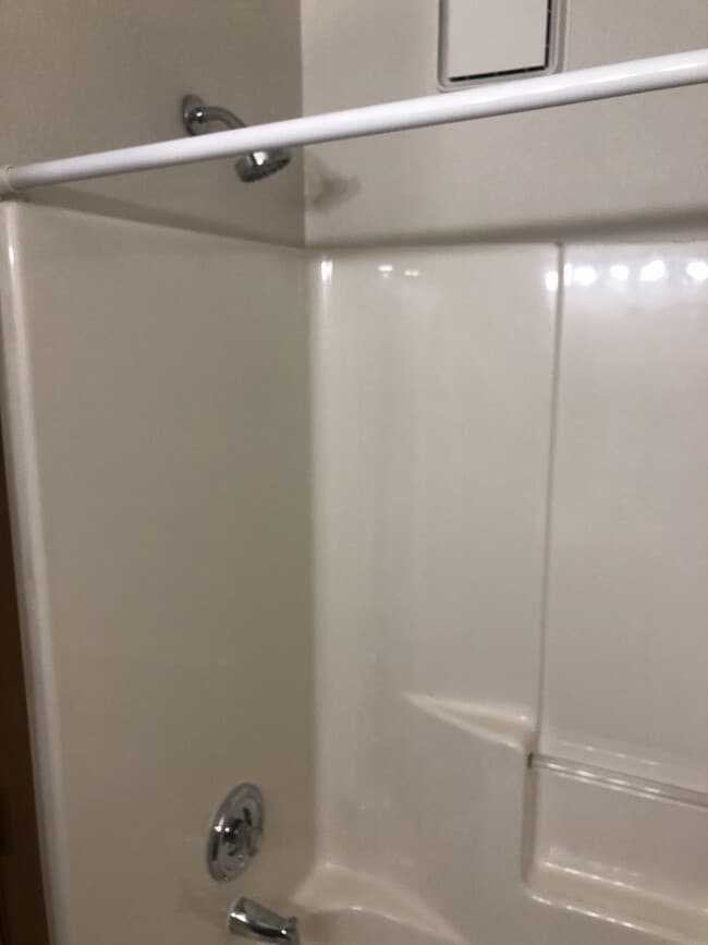 Building Photo - Fairway Court