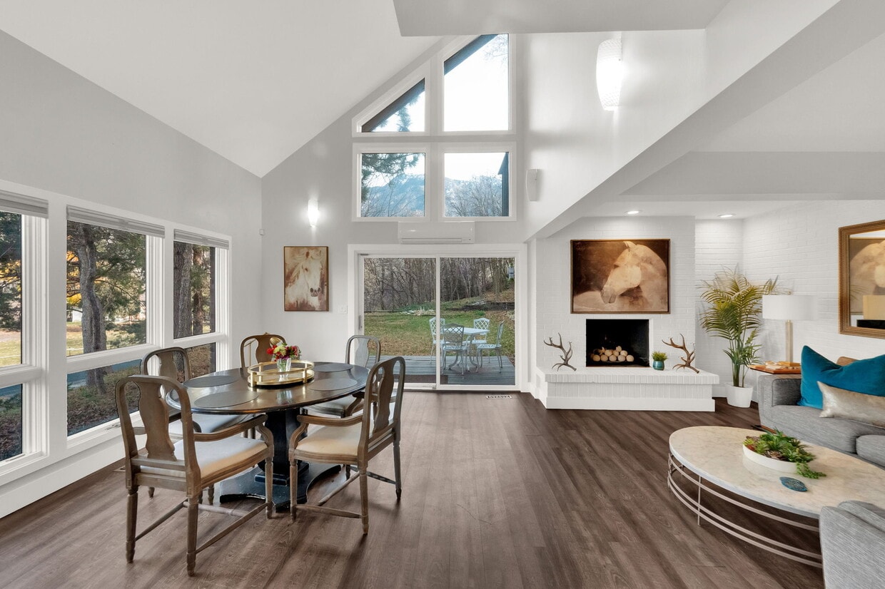 Photo - 2578 Dimple Dell Rd (Sandy, UT)