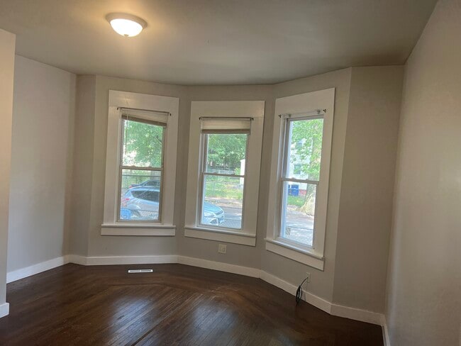 Foto del edificio - 232 Newhall St