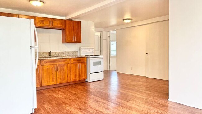 Building Photo - 45-523-523 Pahia Rd