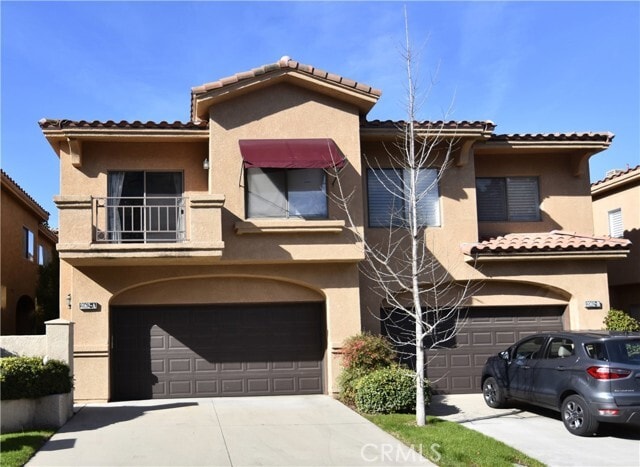 Foto del edificio - 2062 Lakeshore Dr