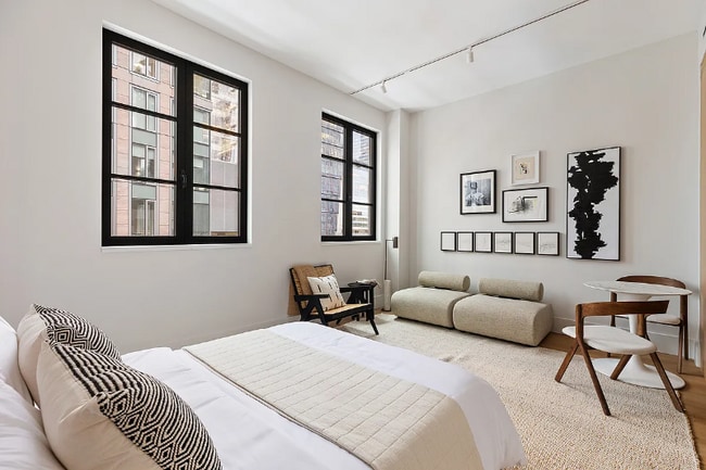Building Photo - 517 W 29th St