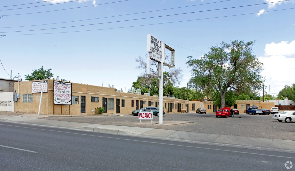 Central West Apartaments - Central West Apartments
