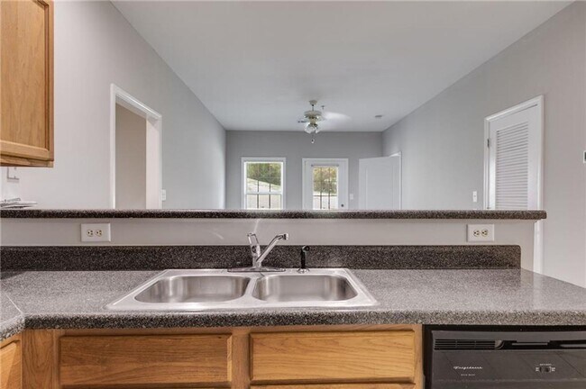 Building Photo - 7712 Autry Cir