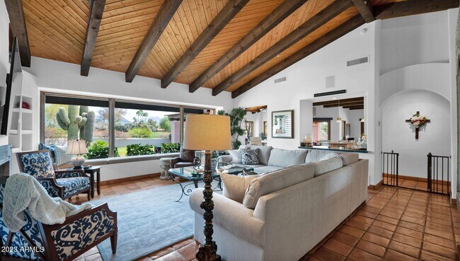 Building Photo - 8325 E La Senda Dr