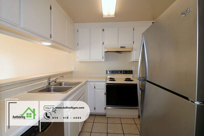 Foto del edificio - 5385 Vly Rdg Dr