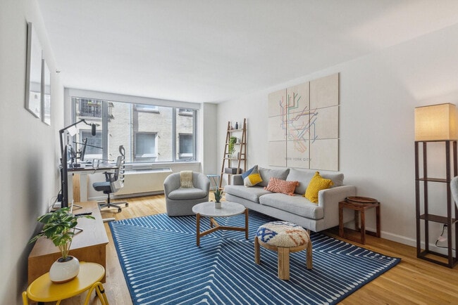 Foto del edificio - 120 W 21st St