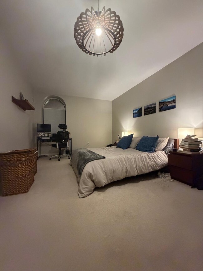 Foto del edificio - 100 Boatswains Way