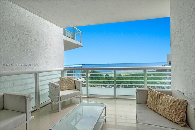 Building Photo - 3801 Collins Ave
