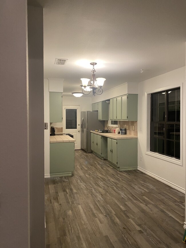 Building Photo - 18733 County Rd 1293