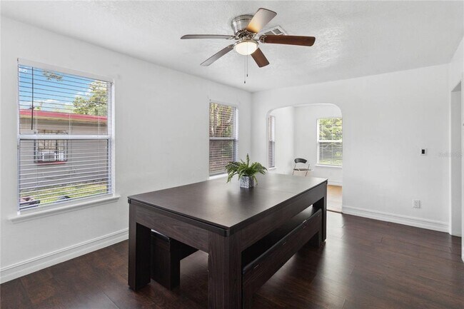 Foto del edificio - 634 18th St