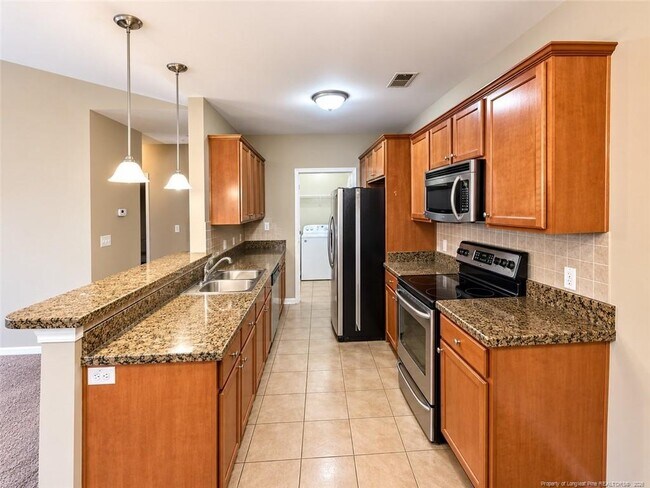 Foto del edificio - 2645 McArthur Landing Cir