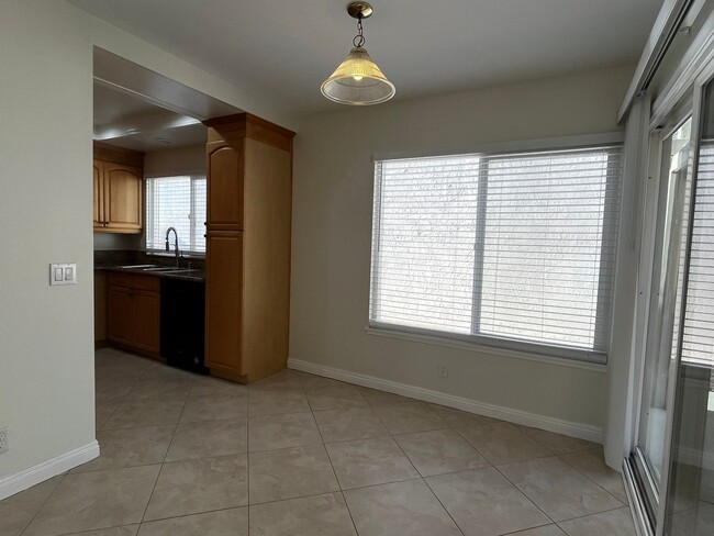 Foto del edificio - 2 Bedroom Detached Home in Irvine - Now Av...