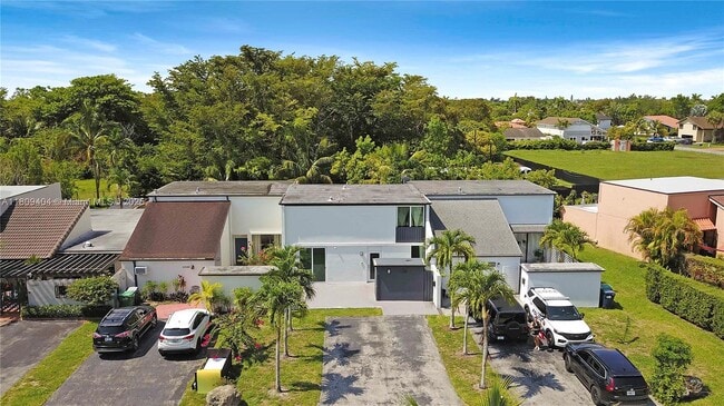 Foto del edificio - 12340 SW 20th Ter