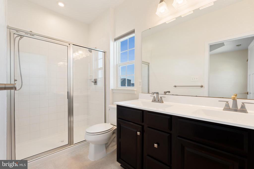 Foto principal - 6510 Ballenger Run Blvd
