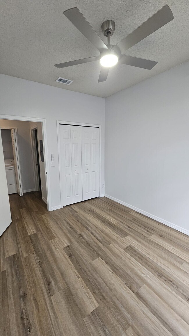 Foto del edificio - 13117 Summerton Dr